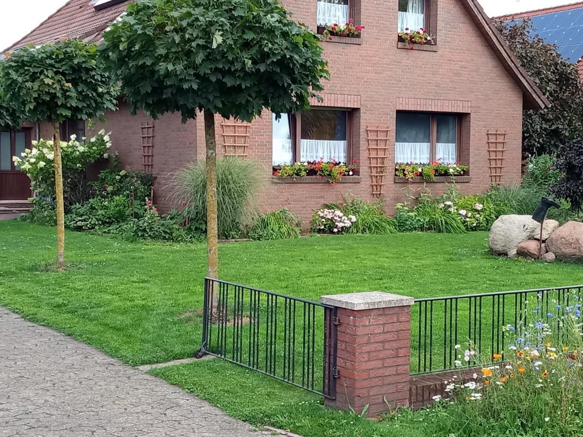 Ferienwohnung Ruehlmann Detern Buitenkant foto